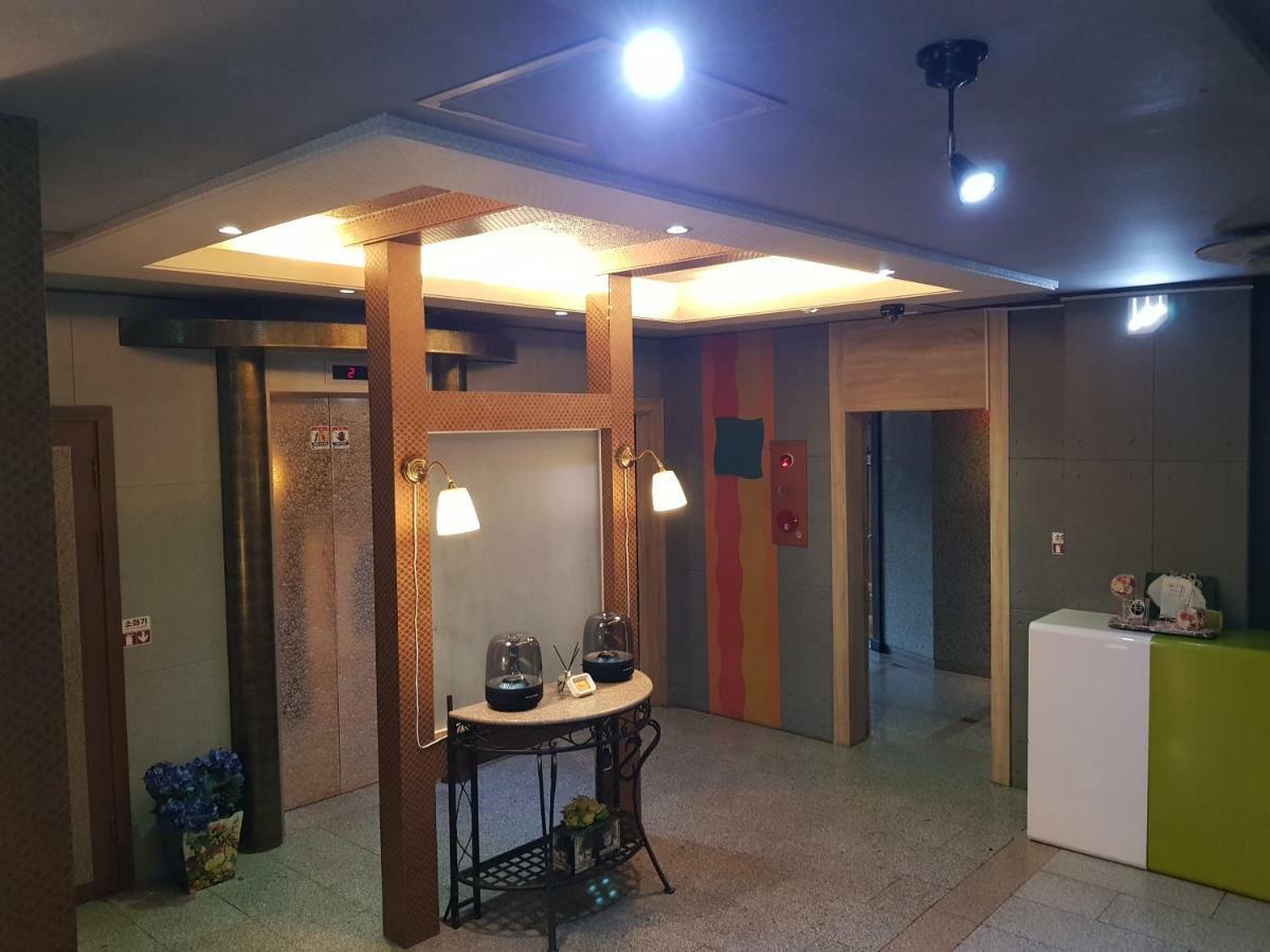 Pocheon Royal Hotel Kültér fotó